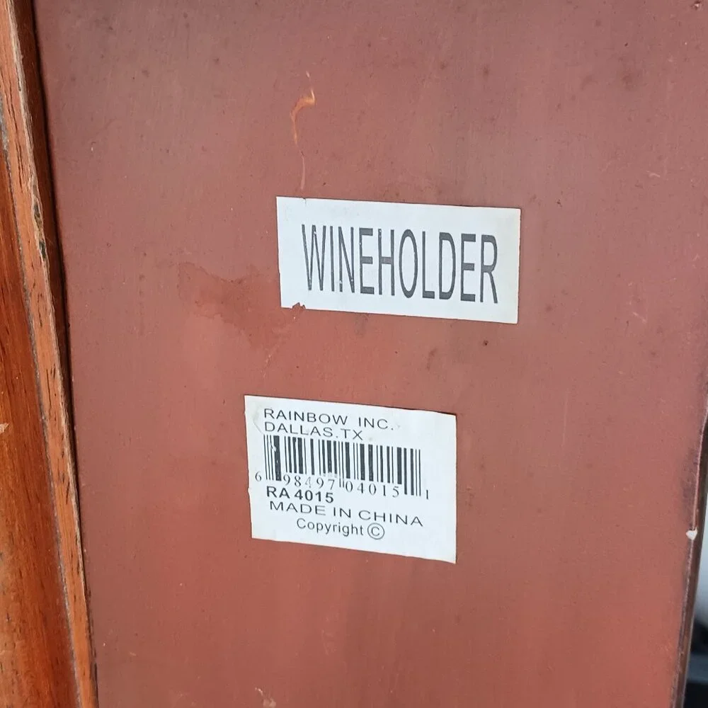 EUC Alligator Wine Holder - Picture 4 of 4